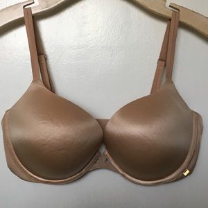 NWT Victoria’s Secret Very Sexy Push-Up Bra